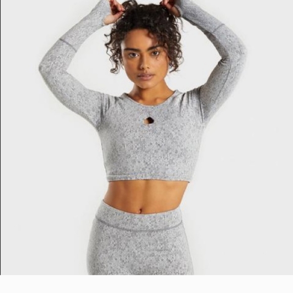 Gymshark Tops - Gymshark 2 piece Fleur Set Legging&Top  SZ.Small